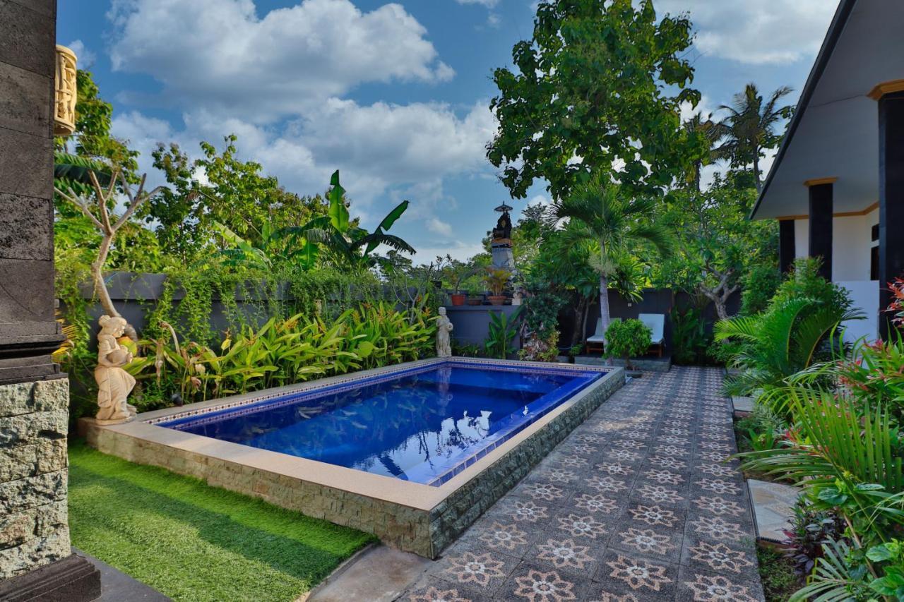 Arys Guest House Sakti Buitenkant foto