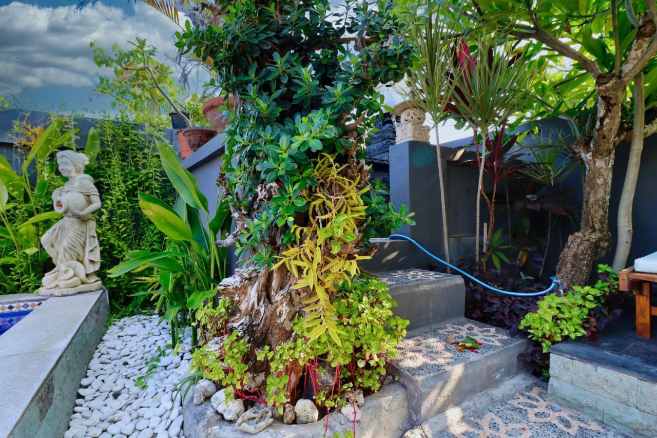 Arys Guest House Sakti Buitenkant foto
